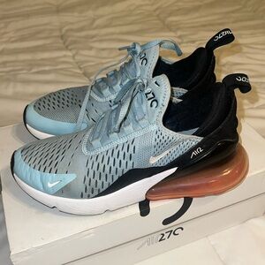 Air Max 270